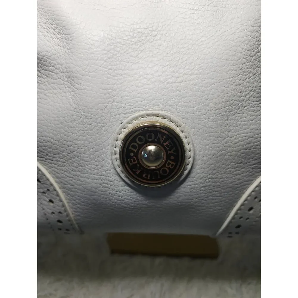 Dooney & Bourke Shoulder Bag White Leather Gold Hardware Hobo Classic Minimalist - Picture 8 of 17